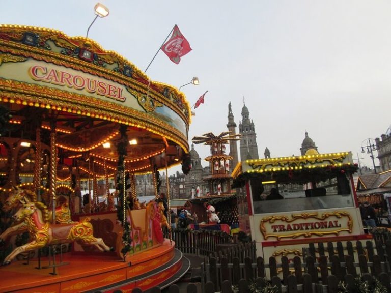 glasgow christmas market - Select Coach Hire